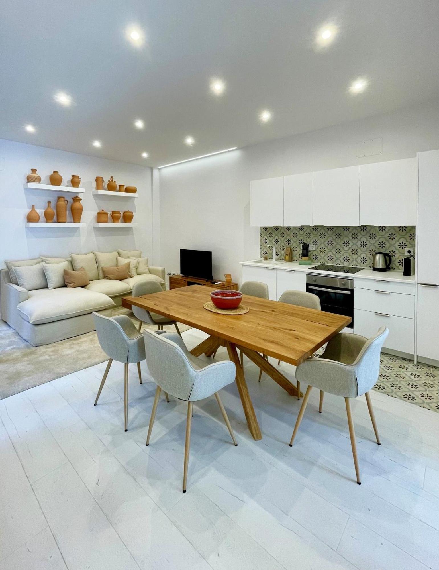 Piso Familiar Con Tres Habitaciones En La Goleta Málaga Esterno foto